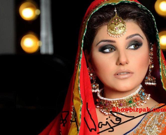 Javeria Saud in a tragic accident