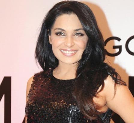 Meera Claims Rights On Bollywood's Pakeezah