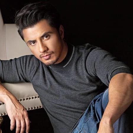 Ali Zafar – UrainGe (Music Video)