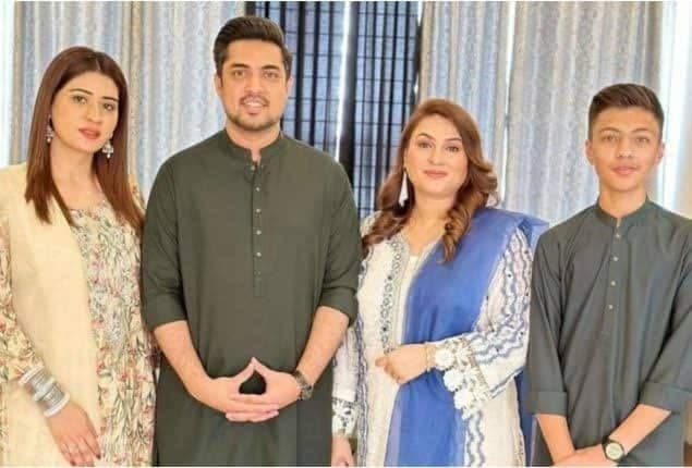 "A Heartwarming Friendship: Aroosa Khan and Qurat Ul Ain Iqrar"