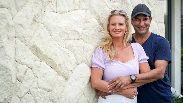 Shaniera Akram Calls Out ‘Divorced XI’ Troll Post—Here’s What Happened