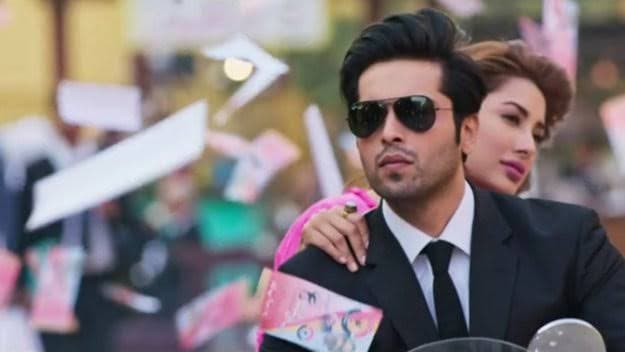 Mehwish Hayat Gives Fans a Glimpse of Her Off-Screen Bond With Fahad Mustafa