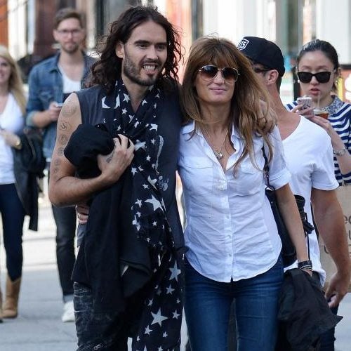 Russell Brand's Romantic Stroll With Jemima Khan In New York