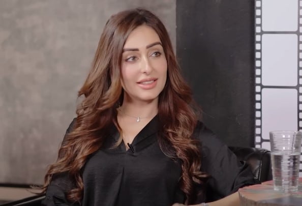 Is Sidra Niazi Relative of Imran Ahmed Khan Niazi