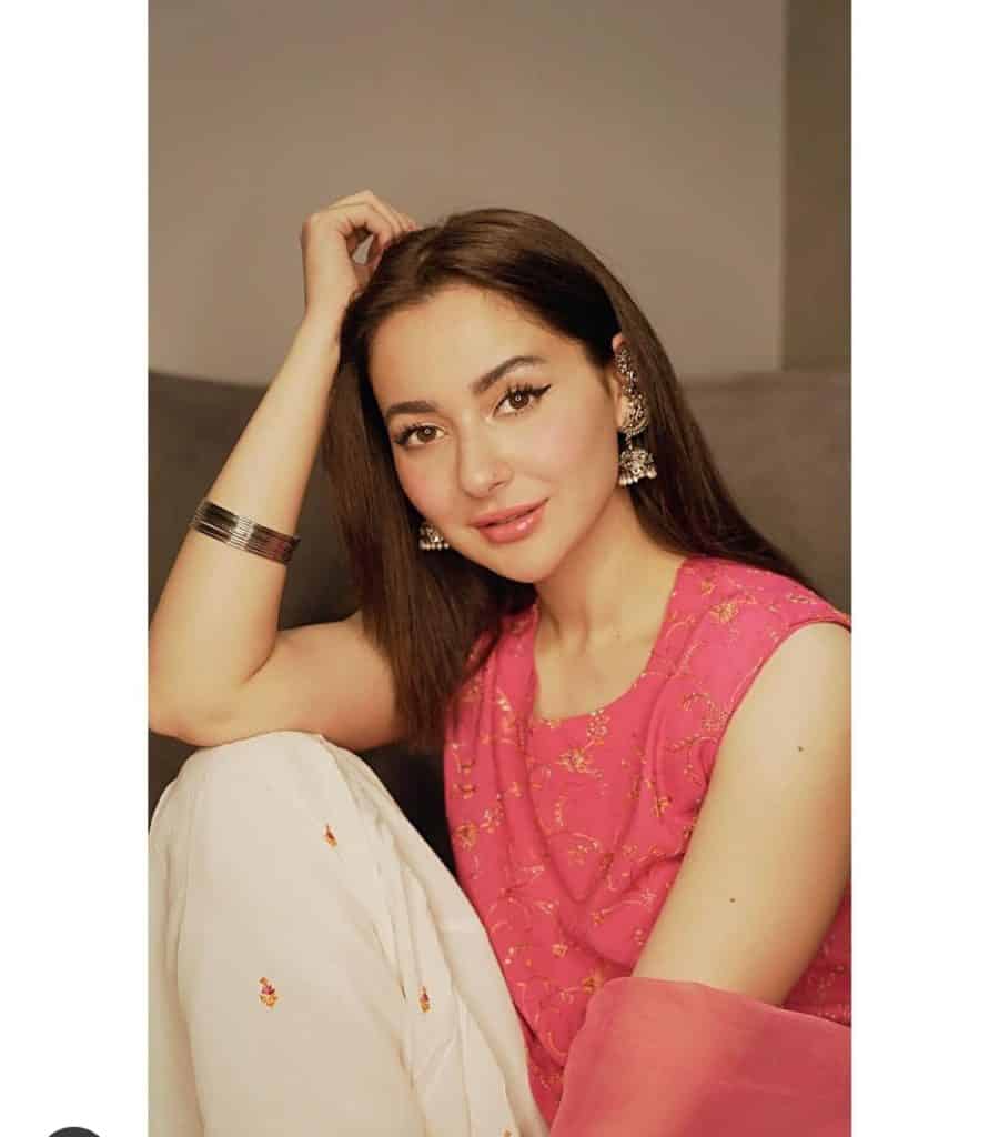 Hania Aamir Discusses Her Engagement Plans