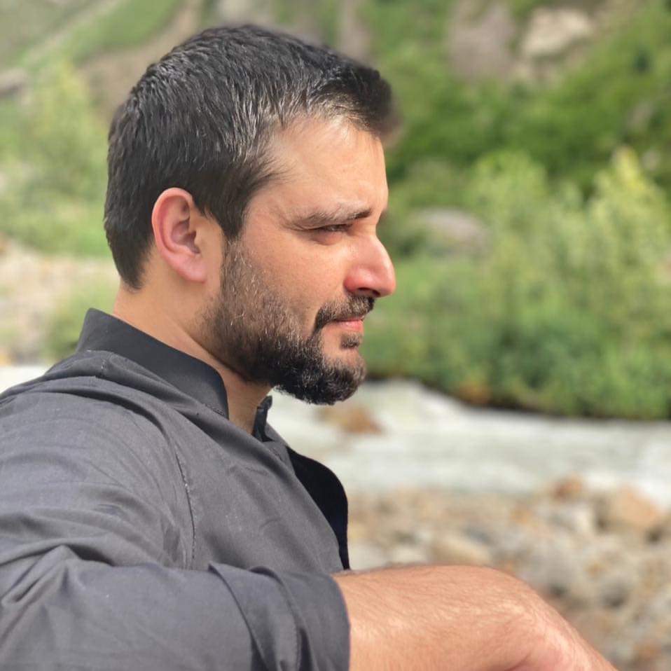 Hamza Ali Abbasi is Getting Hate for his Recent Statement.