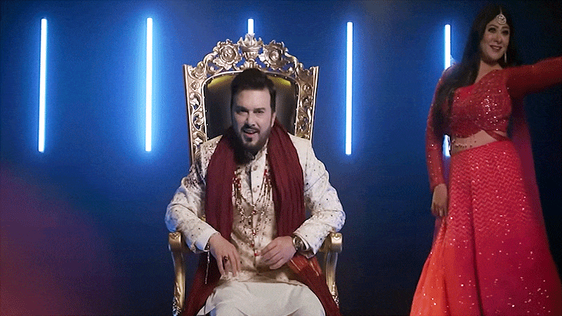 Ali Haider returns with a song that made its debut at a lavish event in the United States, marking a remarkable return for the beloved singer.