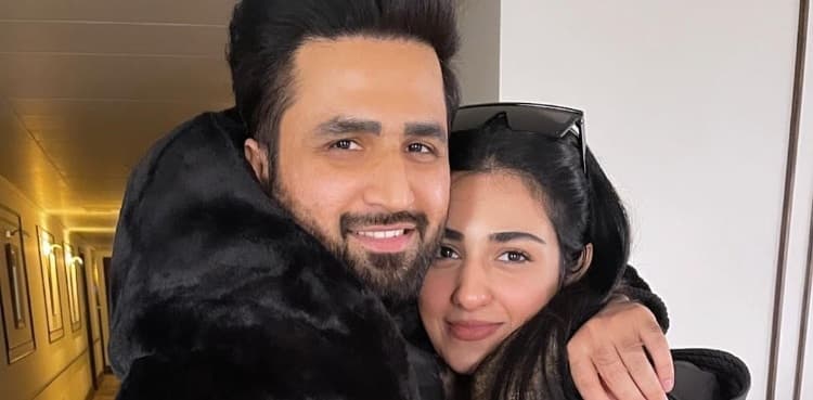 sarah and falak