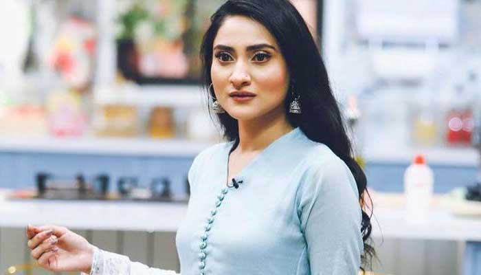 Actress Sana Askari Opens Up About Overcoming Postpartum Depression