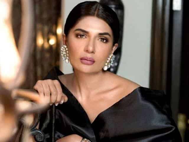 Iffat Omar's Bold Stand on Her Dressing Choices