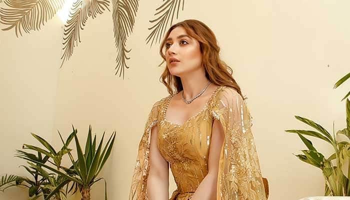 Momina Iqbal's Truth About Social Media