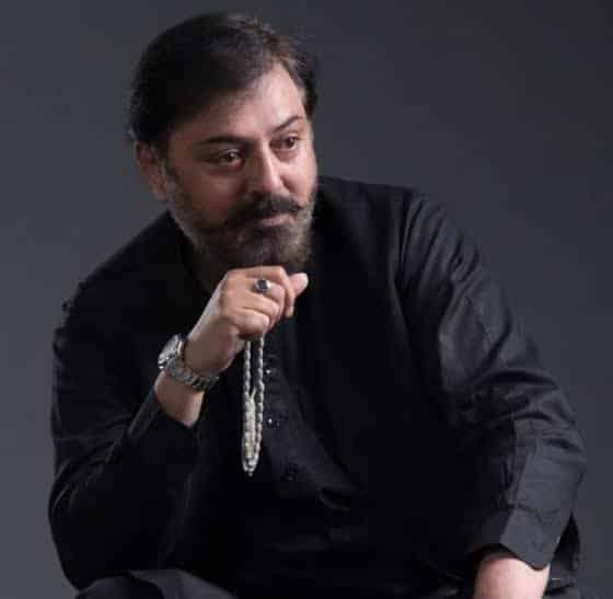 Nauman Ijaz: Labeling Critics Jahil in a Bold Statement