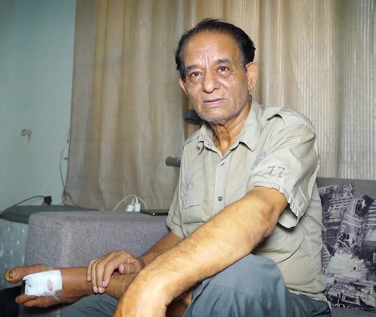 Pakistani Actor Khawaja Saleem Appeals for Support Amid Health Crisis