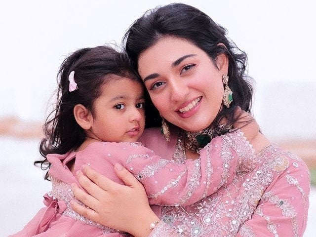 Sarah Khan