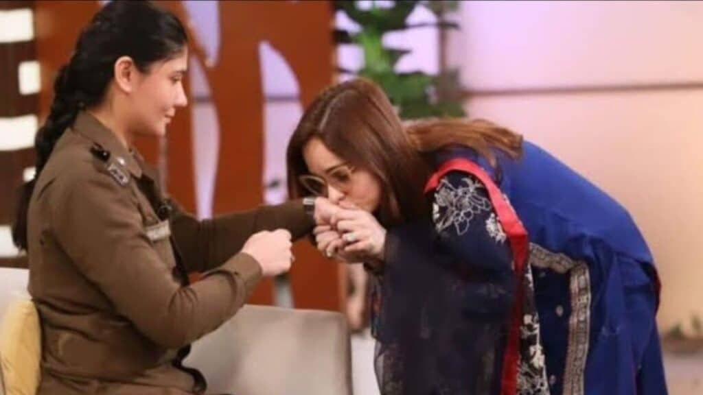 Juggun Kazim Explains the Gesture Behind Kissing ASP Shehrbano’s Hands