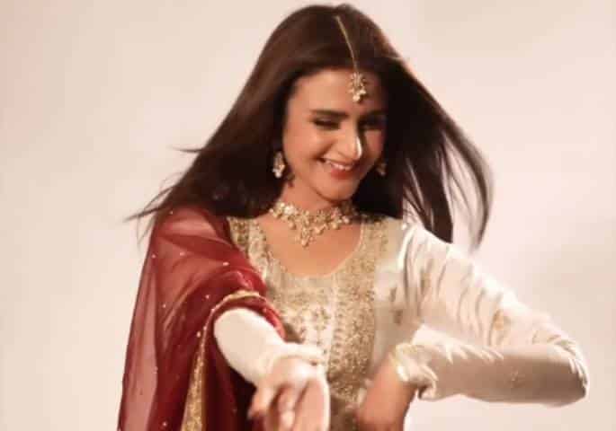 Hira Mani