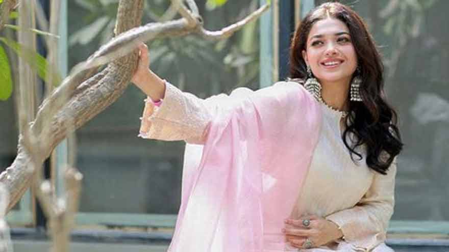 Sanam Jung