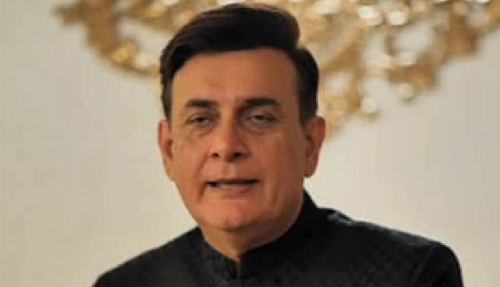 “Office Girls Wear Perfume, Wives Smell of Garlic”: Shahood Alvi Have The Internet Furious