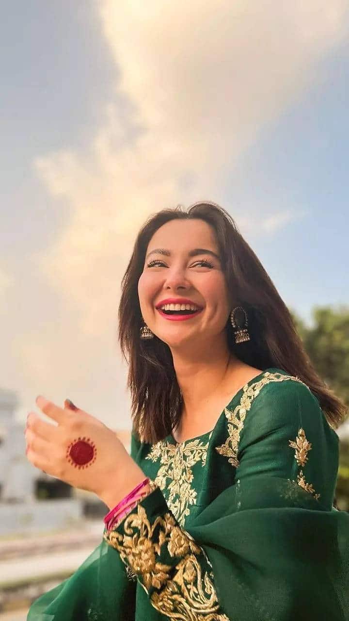 Hania Amir