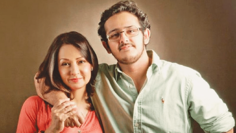 Azaan Sami Khan